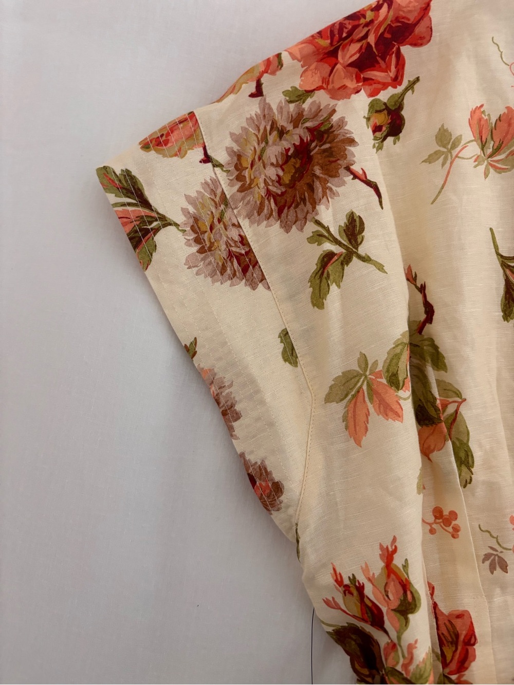 *NWT* Tuckernuck Floral Short Sleeve Shirt Dress - Picture 3 of 7